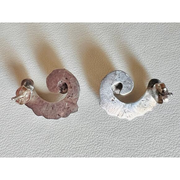 Vintage Sterling Silver Red Coral Earrings Twisted Native Boho Style Pierced - Picture 5 of 7